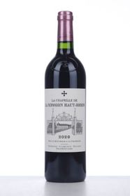 france-bordeaux-wine-la-chapelle-de-la-mission-haut-brion-2020